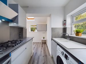 Photo 33- click for photo gallery